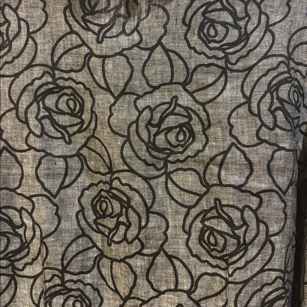 JM COLLECTION BLACK AND GRAY FLORAL DESIGN 100% LINEN JACKET/SHACKET/TOP
SIZE 14 - Picture 9 of 9
